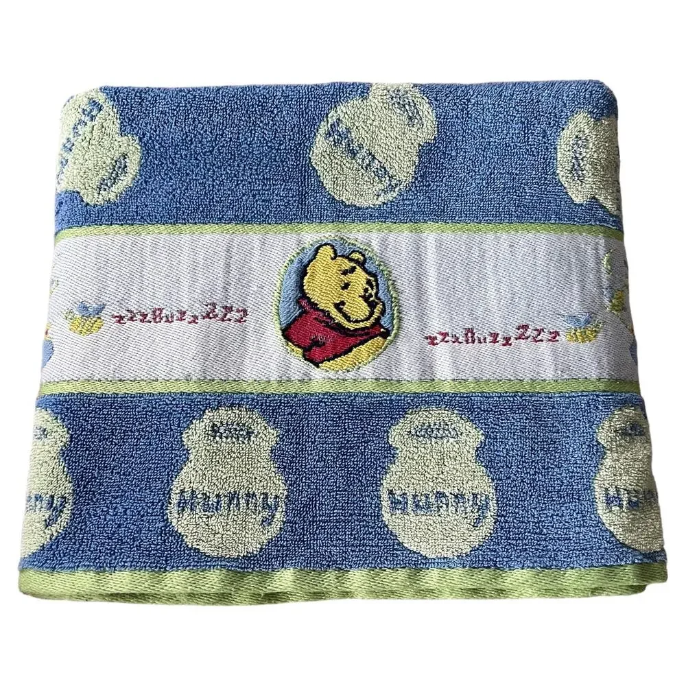 Disney Winnie the Pooh Hunny Pot Buzz Buzz Towel
